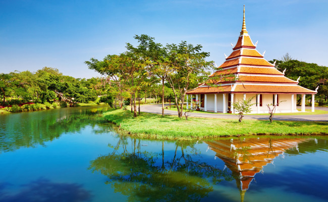 The Mondop Housing Footprints of the Lord Buddha, Thailand